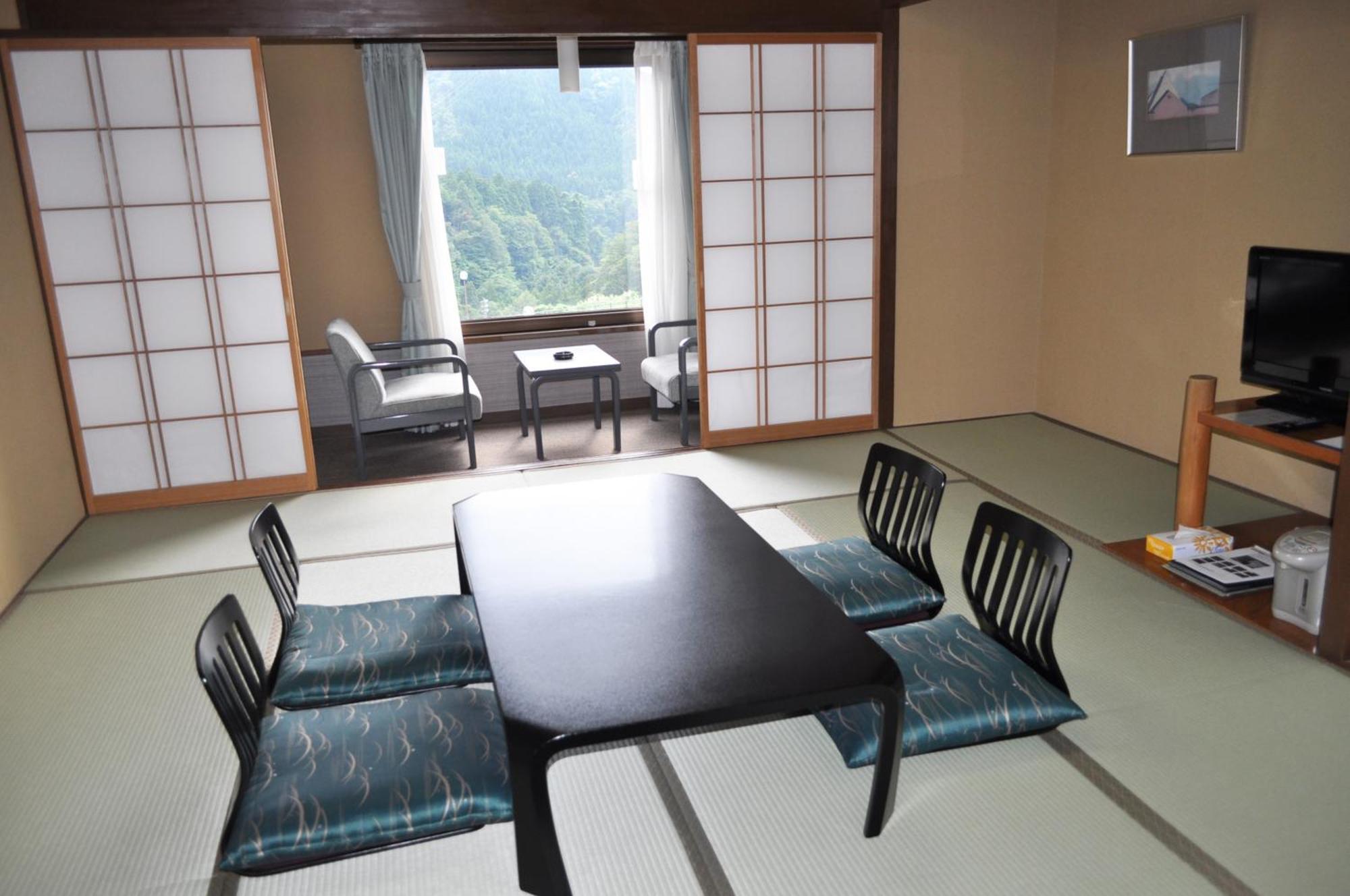 Tateyama Kokusai Hotel Toyama Station Oda fotoğraf
