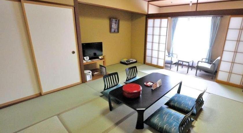Tateyama Kokusai Hotel Toyama Station Dış mekan fotoğraf